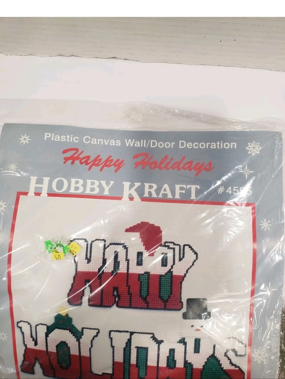 Vintage Hobby Kraft Happy Holidays Plastic/Canvas Wall/Door Decoration Kit
